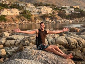 solo travel adventure benefits feat solo travel benefits