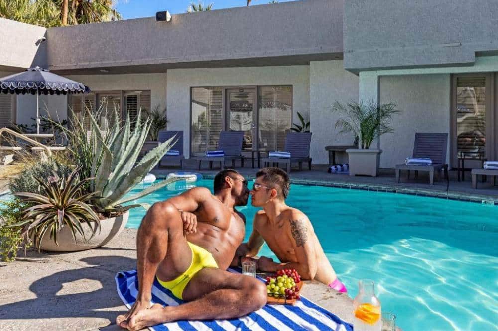 gay mens clothing optional hotel palm springs Palm Springs gay resort cruising