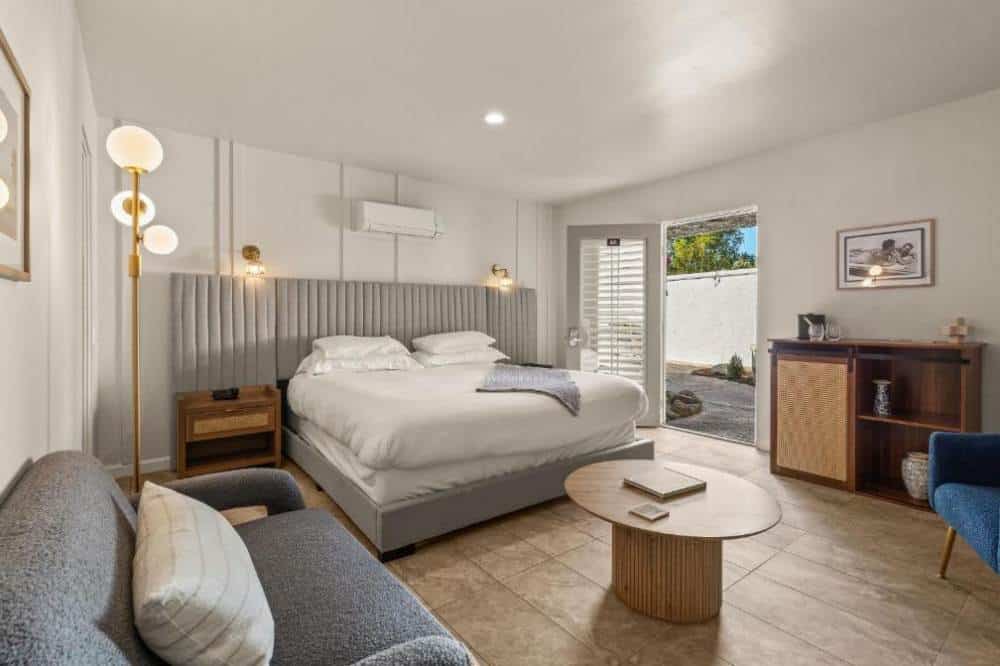 renovated clothing optional gay resort palm springs gay men's clothing optional gay resort